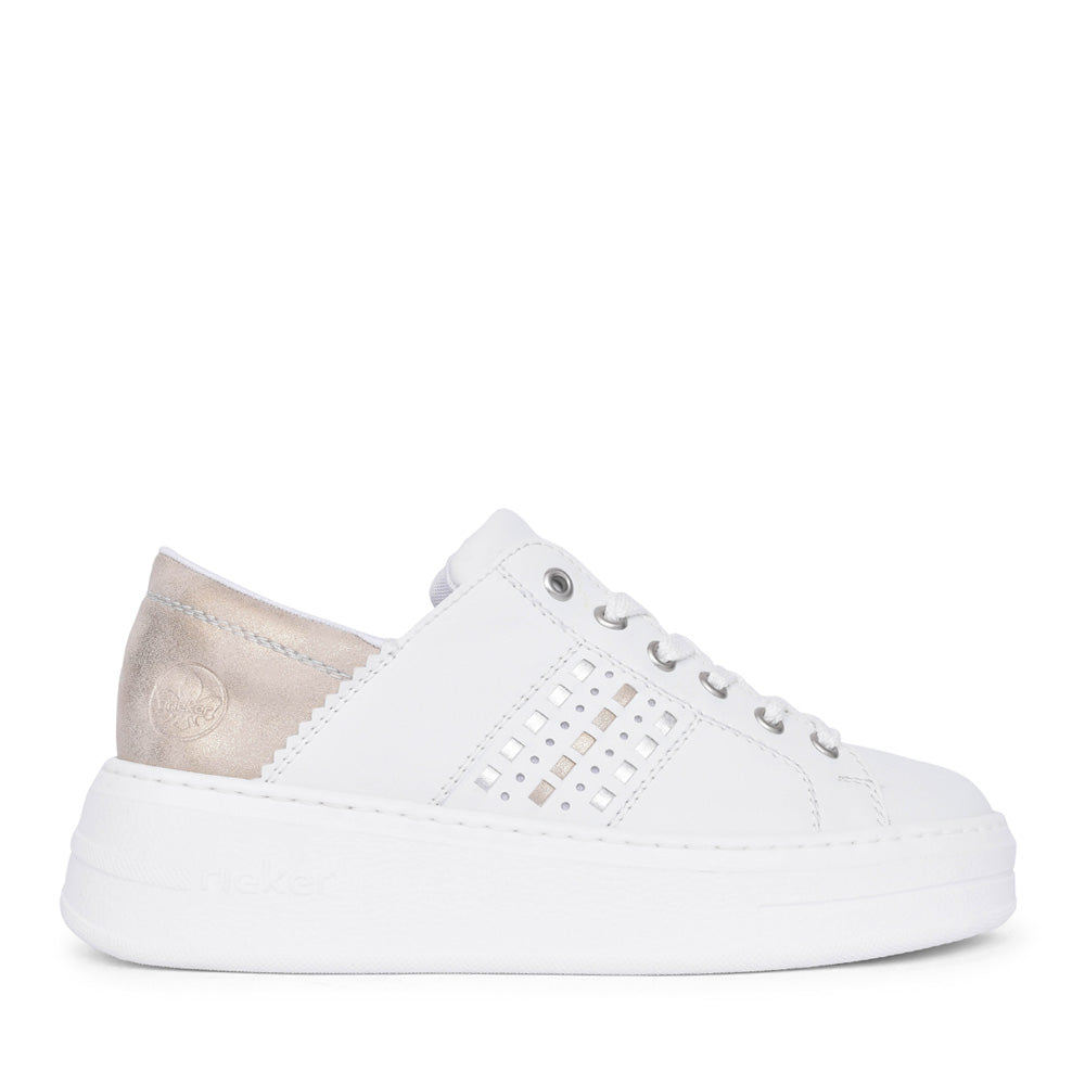 Ladies N5440 Laced Trainer In White