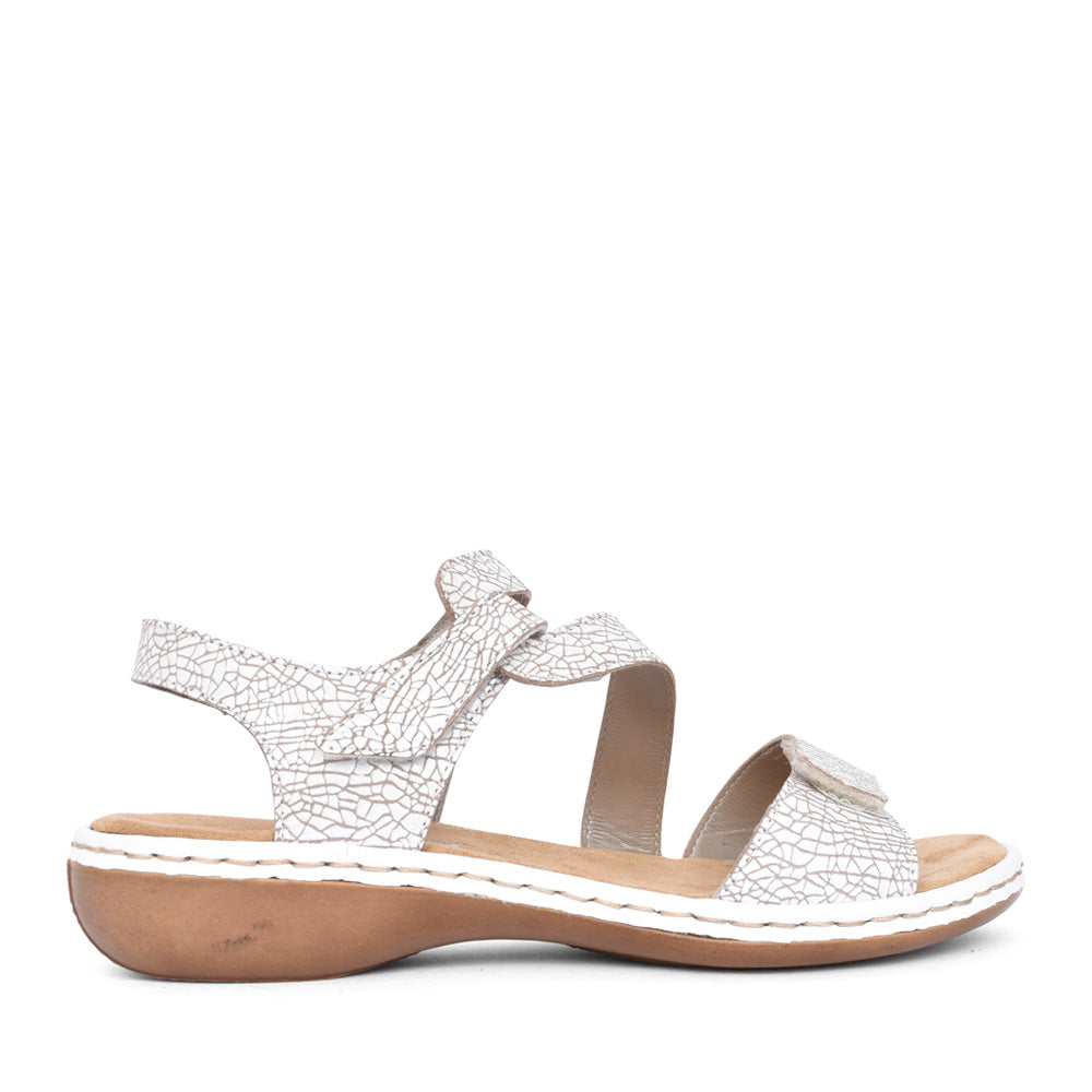 Ladies 659c7 Low Heel Sandal In White