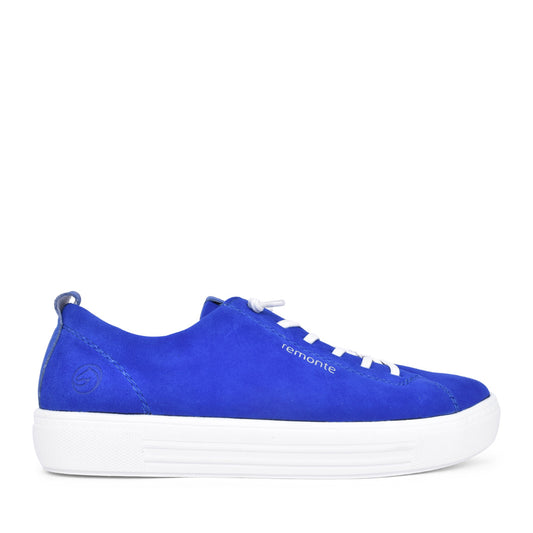 Ladies D0913 Laced Trainer In Blue
