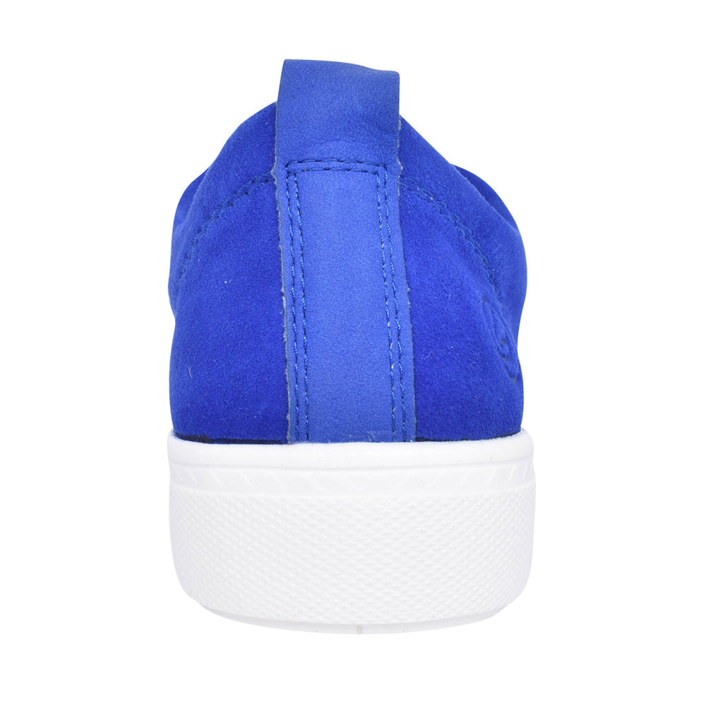 Ladies D0913 Laced Trainer In Blue