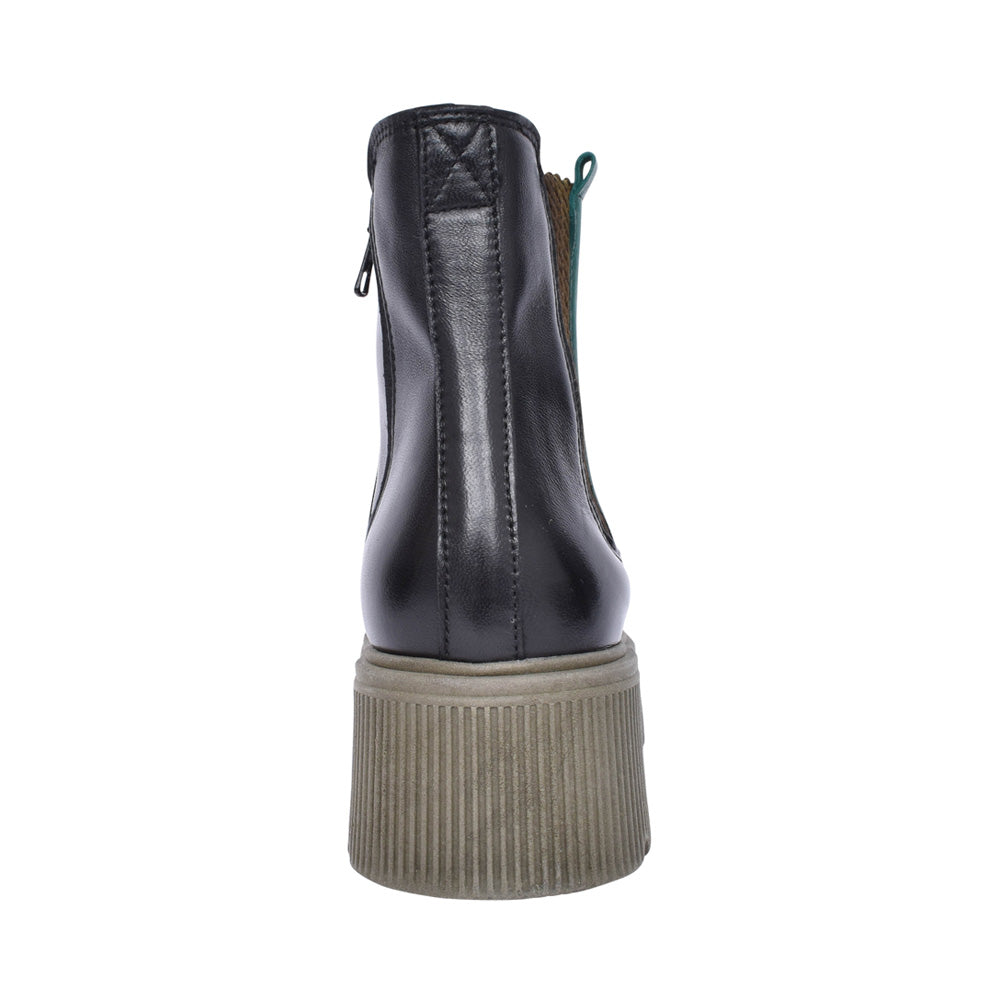 Ladies P72236 Ankle Boot In Black Multi