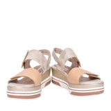 Ladies D1p50 Wedge Sandal In Metallic