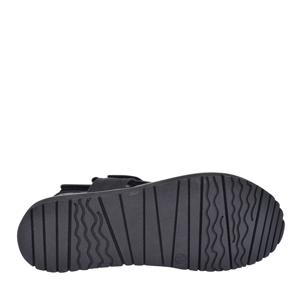 Ladies Bersanee Toe Post Sandal In Black