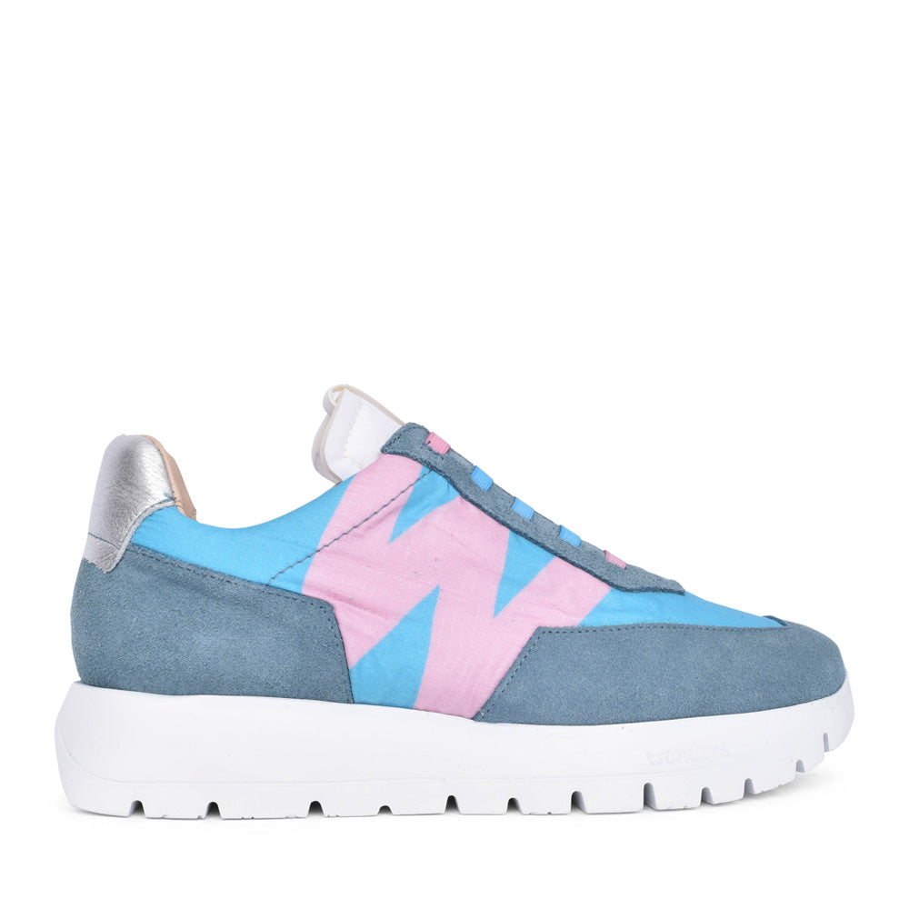 Ladies A-2422-t Laced Trainer In Blue