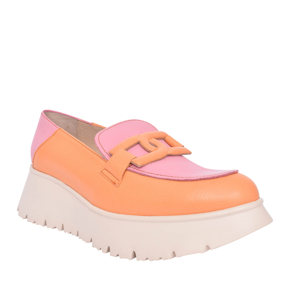 Ladies C-7301  Slip-on Shoe In Apricot