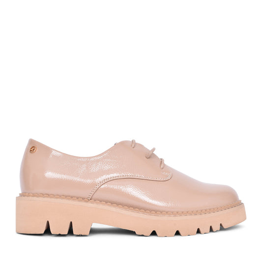 Ladies Safed Laced Shoe In Nude