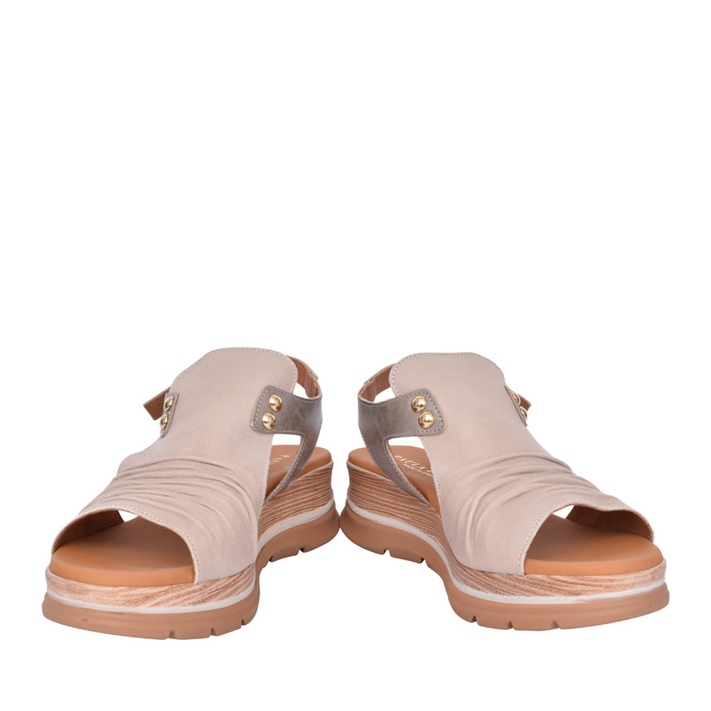 Ladies 24-17 Wedge Sandal In Taupe