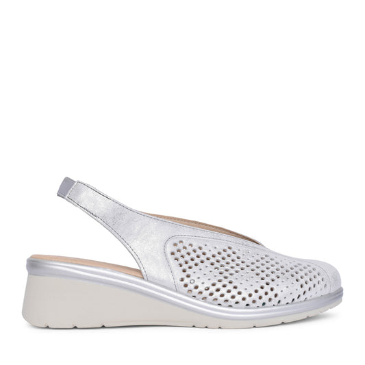 Ladies 5743 Sling Back Shoe In Silver