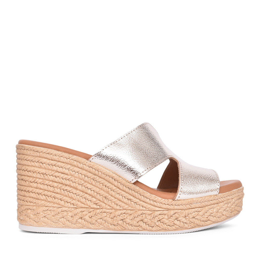 Ladies 5458 Wedge Mule In Champagne