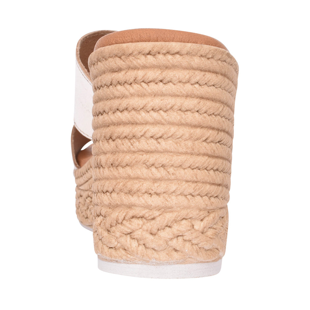 Ladies 5458 Wedge Mule In Champagne