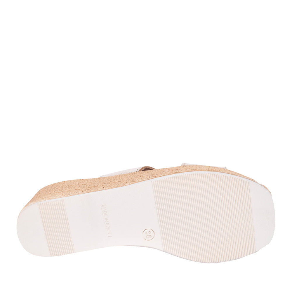 Ladies 5458 Wedge Mule In Champagne