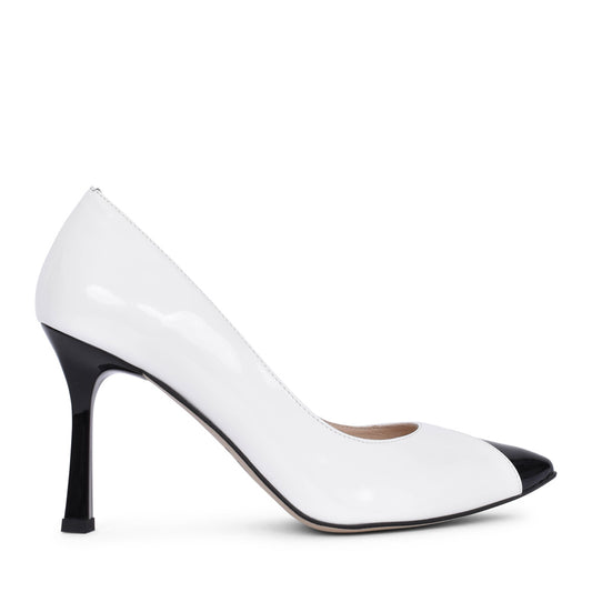 Ladies L7989 Medium Heel Court Shoe In White