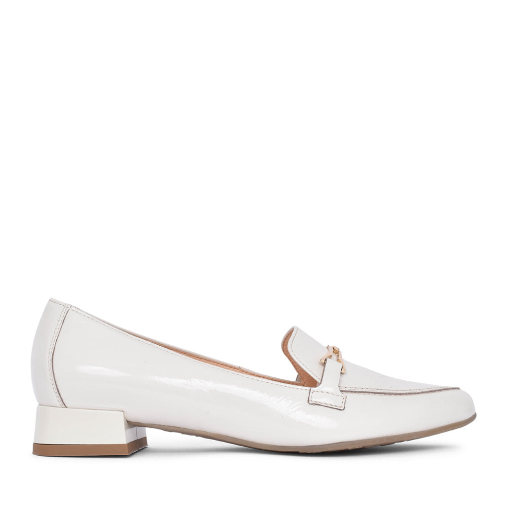 Ladies 6538 G-fit Loafer In Beige