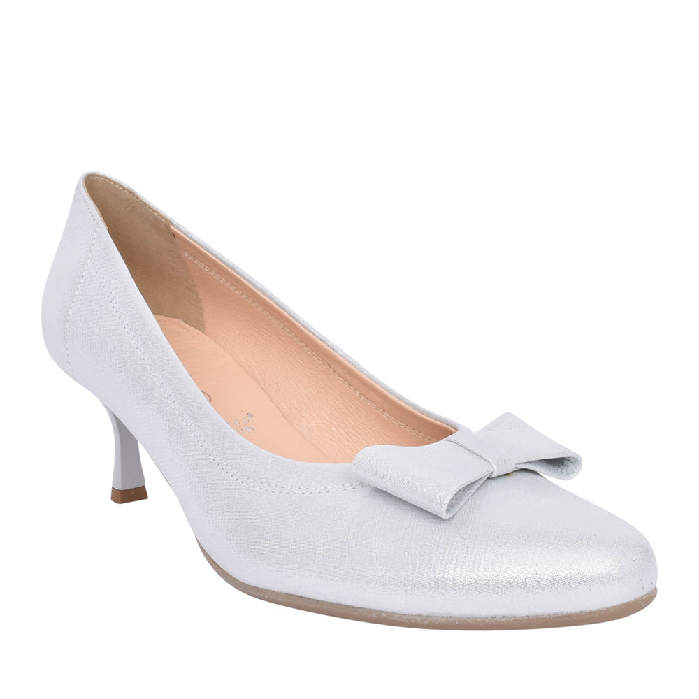 Ladies 6545 G-fit Medium Heel Court Shoe In Silver