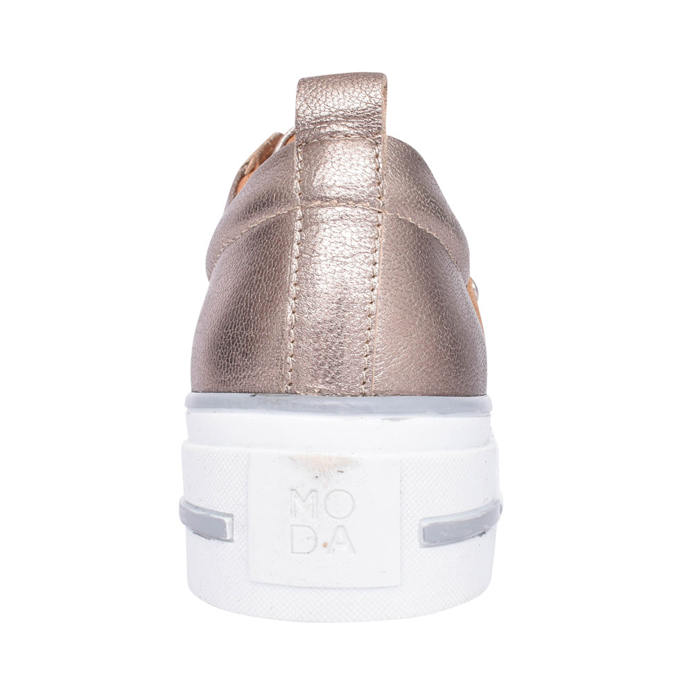 Ladies Filician Laced Trainer In Metallic