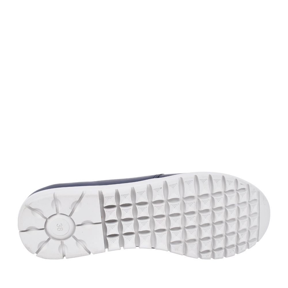 Ladies Sarah A6501 Laced Shoe In Navy