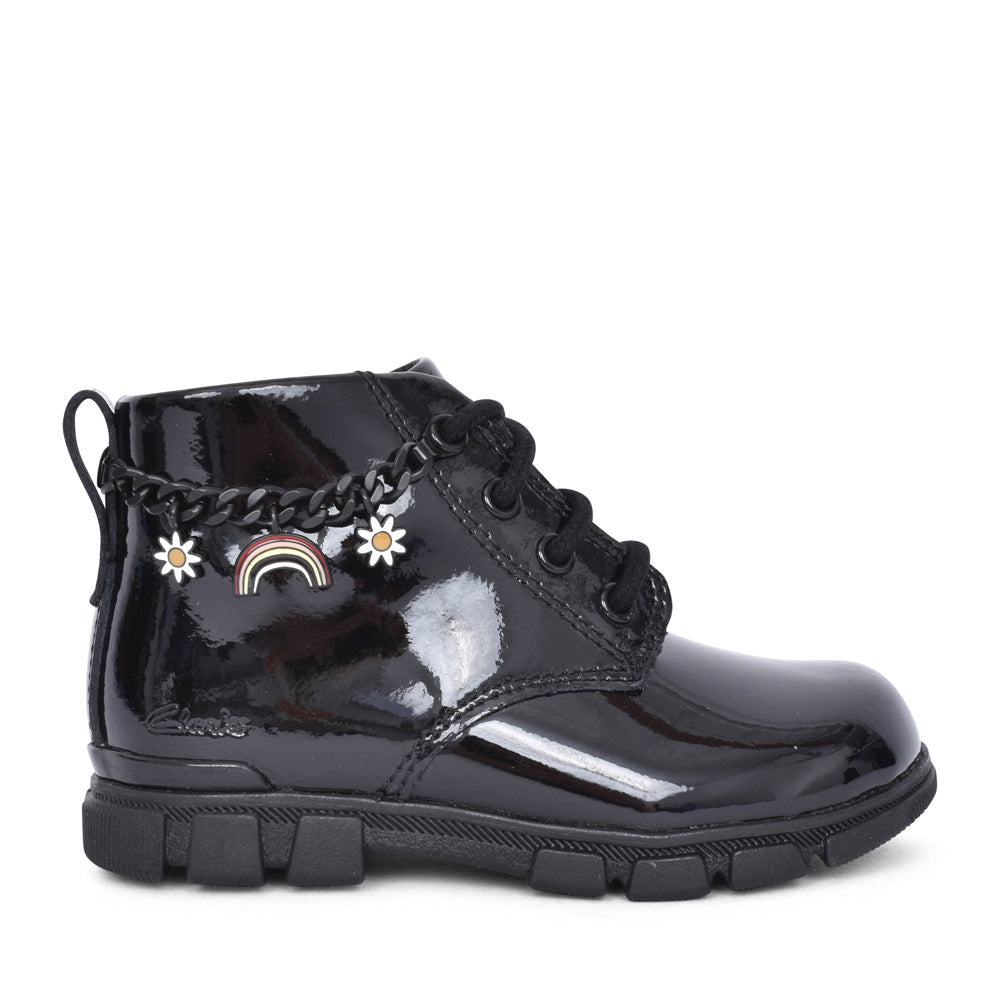 Girls Evyn Charm T Black Patent Ankle Boot In Kids G Fit