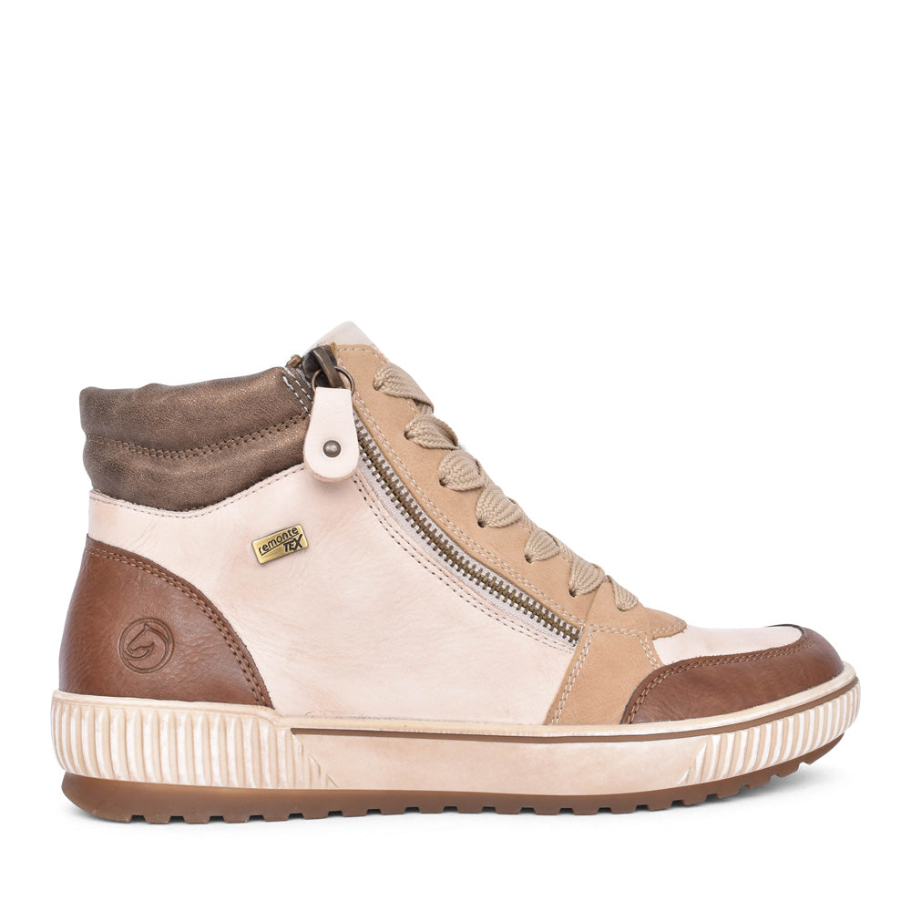 Ladies D0778 Tex Laced Ankle Boot In Sand