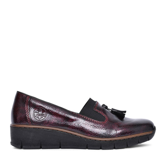 Ladies 53751 Loafer In Wine
