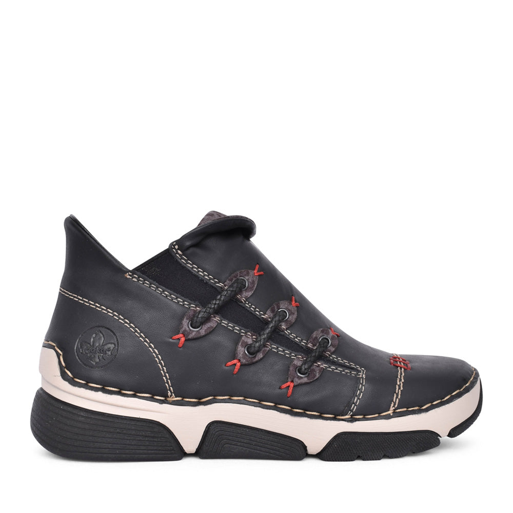 Ladies 45983 Ankle Boot In Black