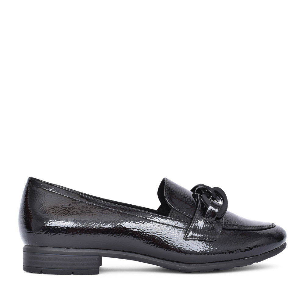 Ladies 8-24260 Loafer In Blk Patent