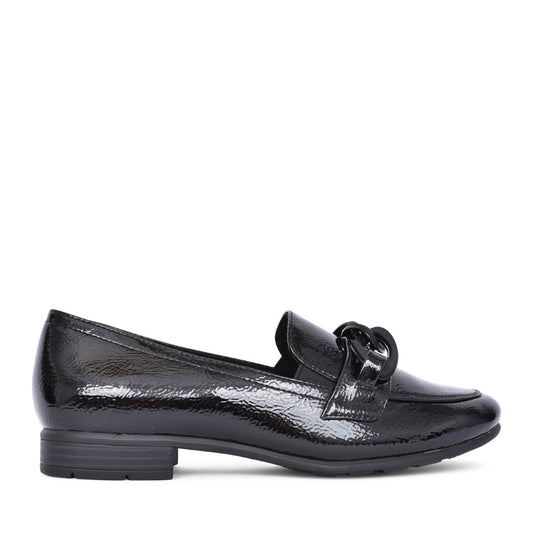 Ladies 8-24260 Loafer In Blk Patent