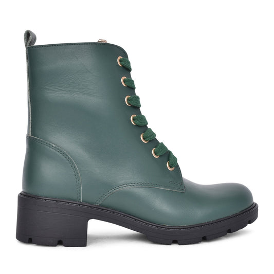 Ladies Lisa A7516 Laced Ankle Boot In Green