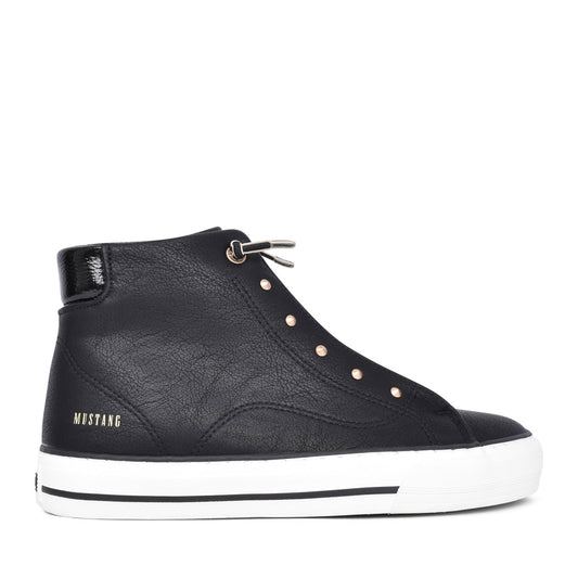Ladies 1501501 Laced Ankle Boot In Black