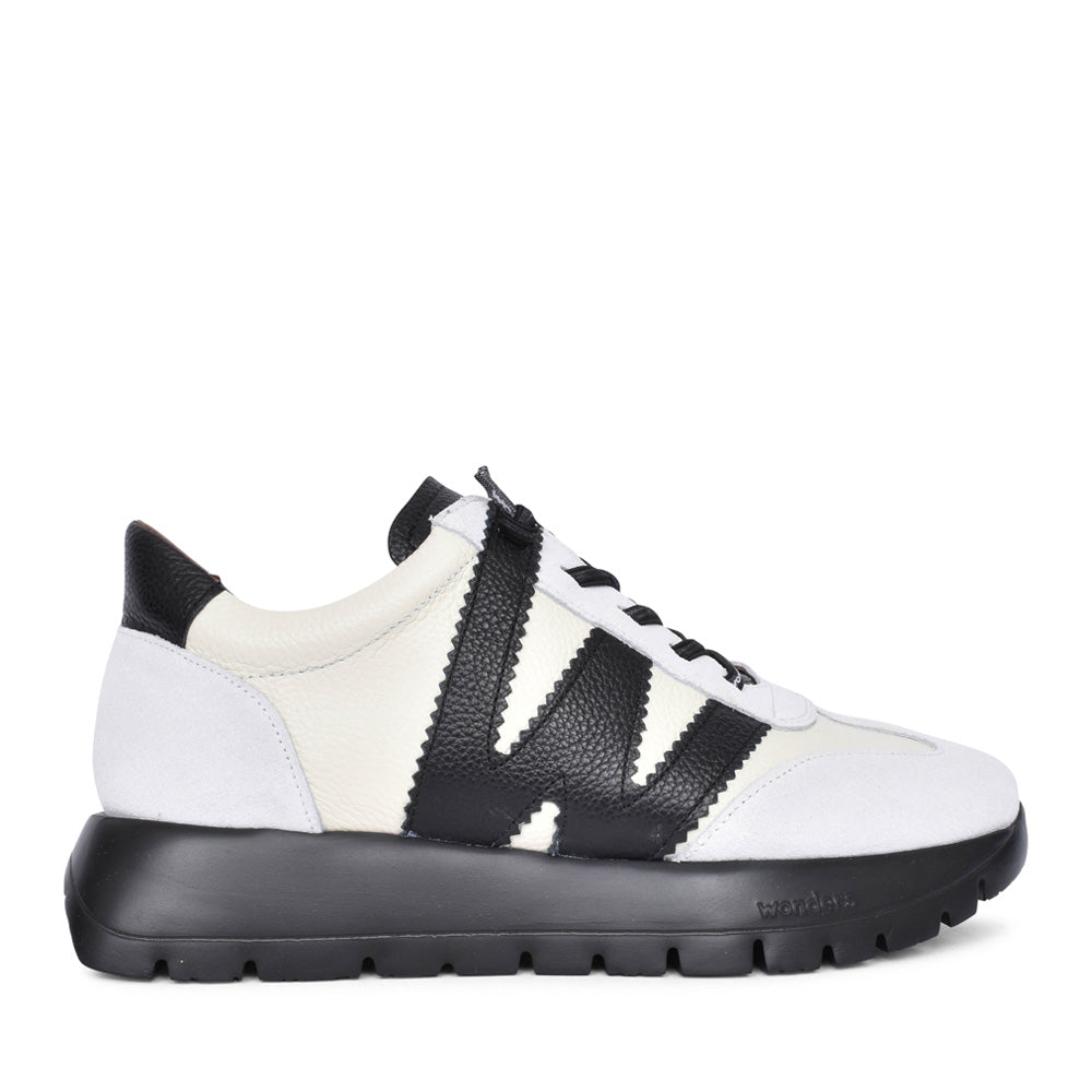 Ladies A-2476 Platform Trainer In White
