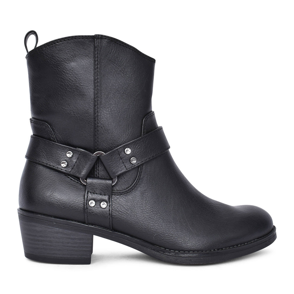 Ladies 2-25324 Ankle Boot In Black