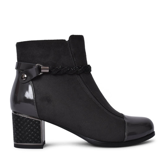 Ladies F3924 Block Heel Ankle Boot In Grey