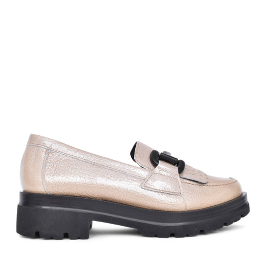Ladies 10096 Loafer In Beige
