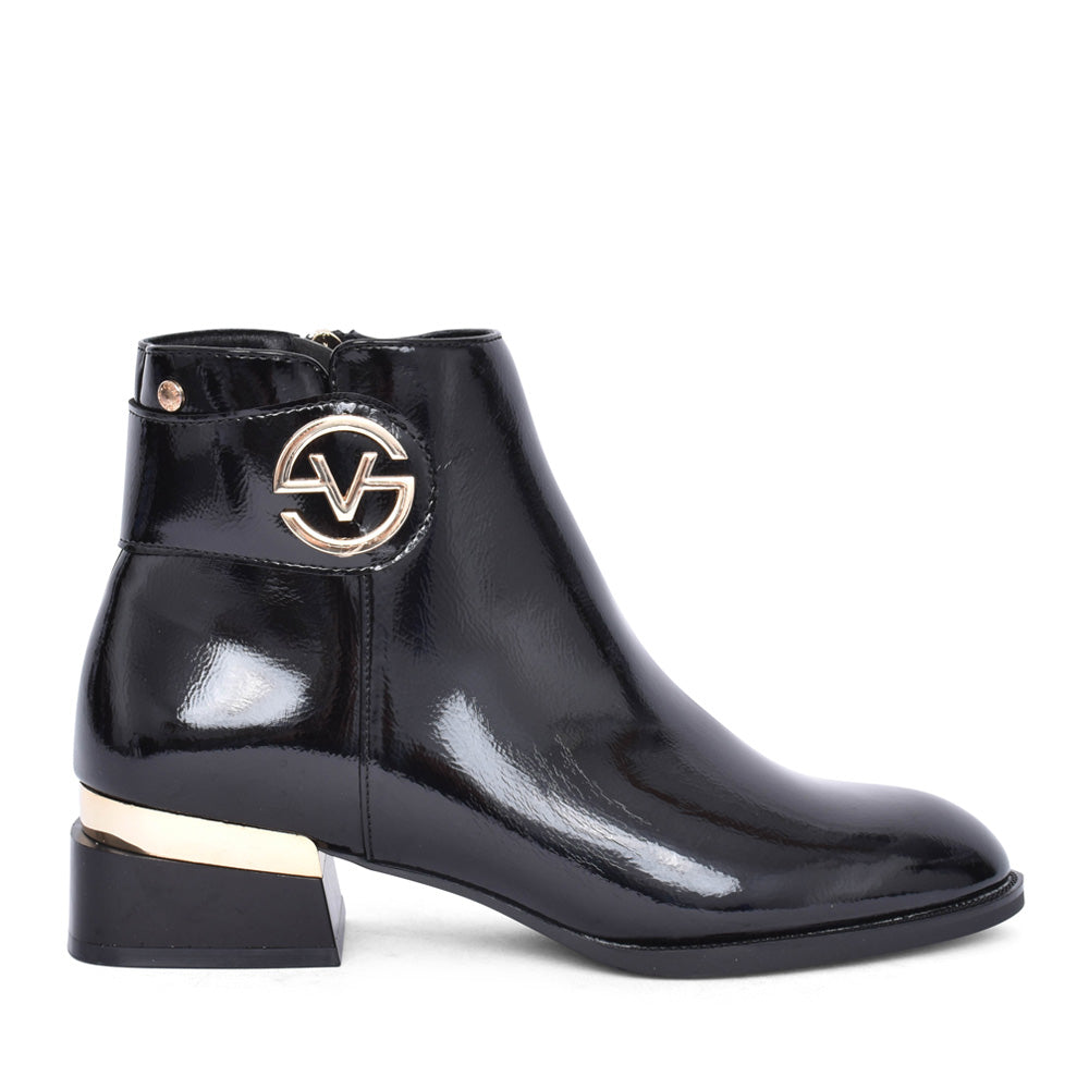 Ladies Agen Low Heel Ankle Boot In Black