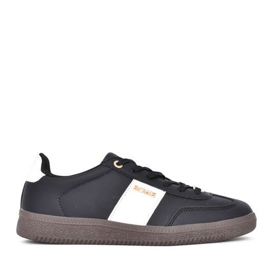 Ladies Wafer Laced Trainer In Black
