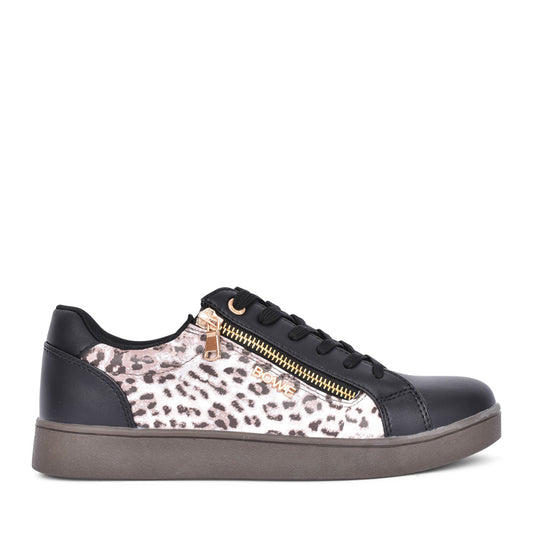 Ladies Flucher Laced Trainer In Animal