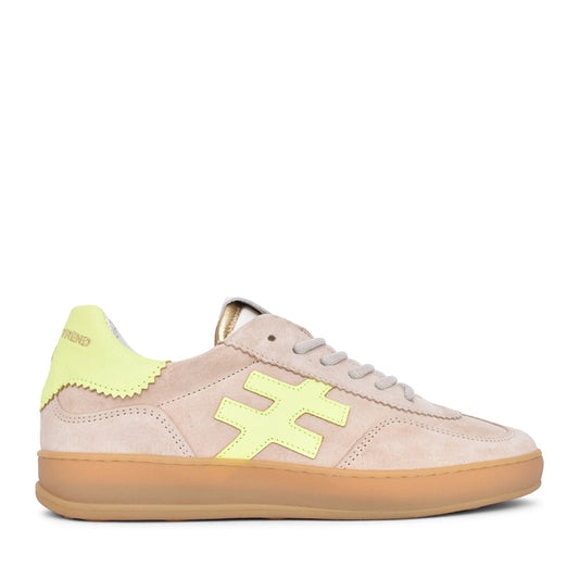 Ladies A032 Laced Trainer In Beige