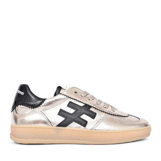 Ladies A032 Laced Trainer In Platino