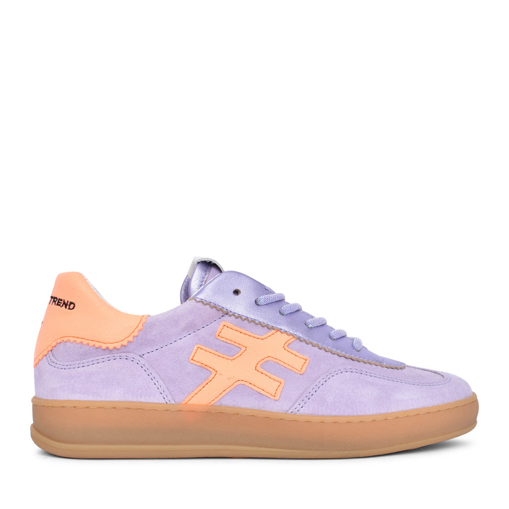 Ladies A032 Laced Trainer In Lavender