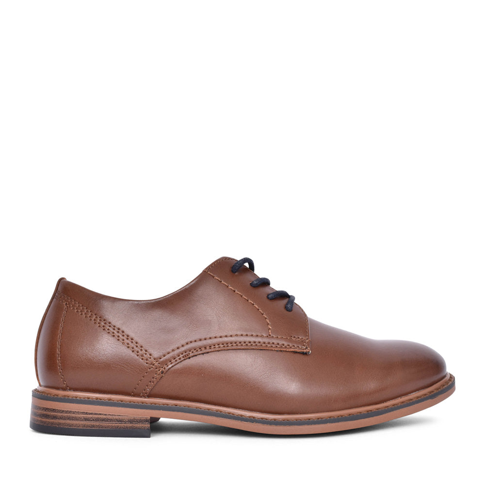 Boys Sheahan Laced Shoe In Camel