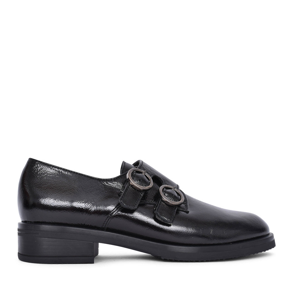 Ladies 8383 Slip-on Shoe In Black