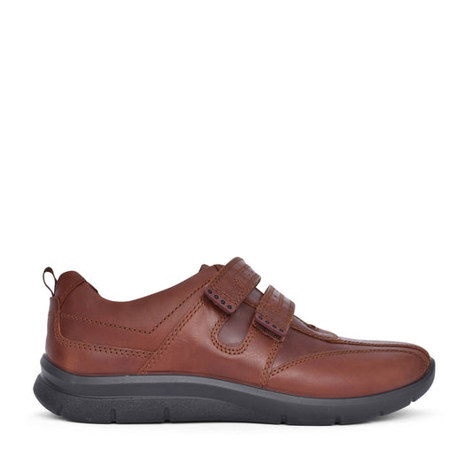 Mens Energise Velcro Shoe In Tan