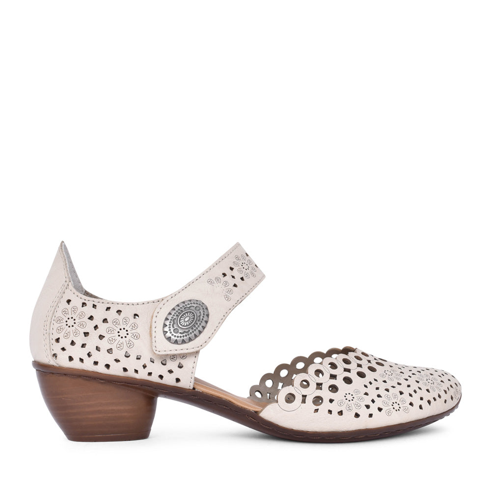 Ladies 43753 Low Heel Velcro Shoe In Cream