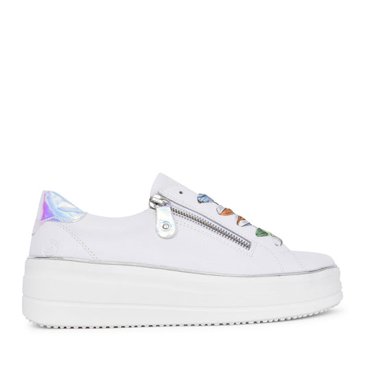 Ladies D1c06 Platform Laced Trainer In White