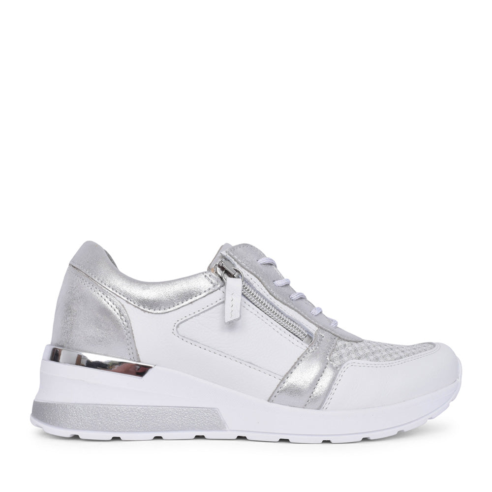 Ladies 939h01 Clara H-fit Laced Trainer In White