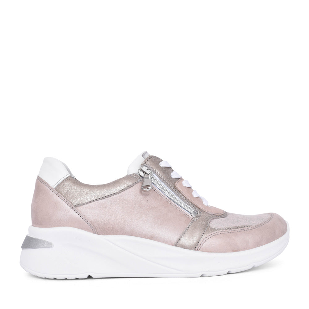 Ladies H-dilara 715h03 H-fit Trainer In Apricot