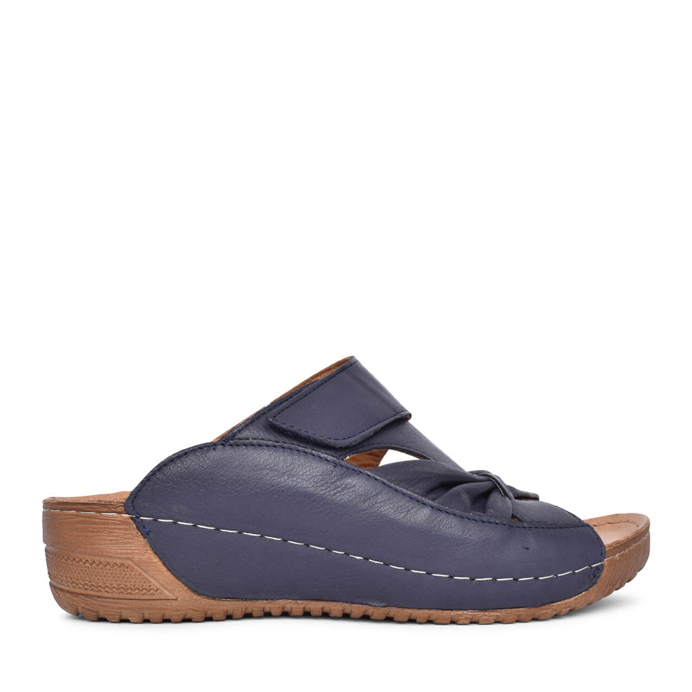 Ladies Lexi A7174 Mule In Navy