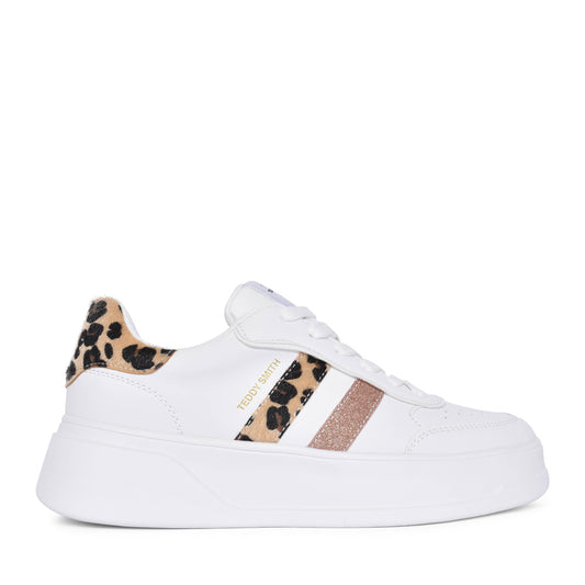 Ladies 120153 Laced Trainer In Leopard