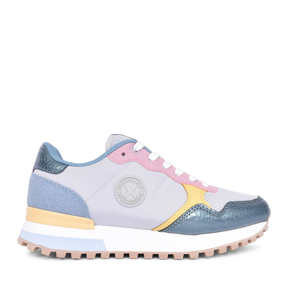 Ladies 144062 Laced Trainer In Denim
