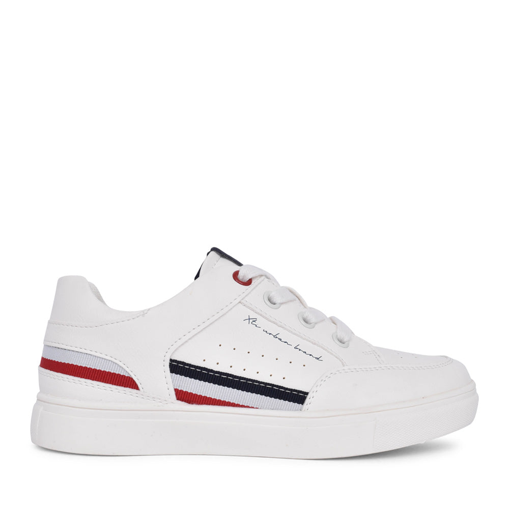 Boys 151170 Laced Trainer In White