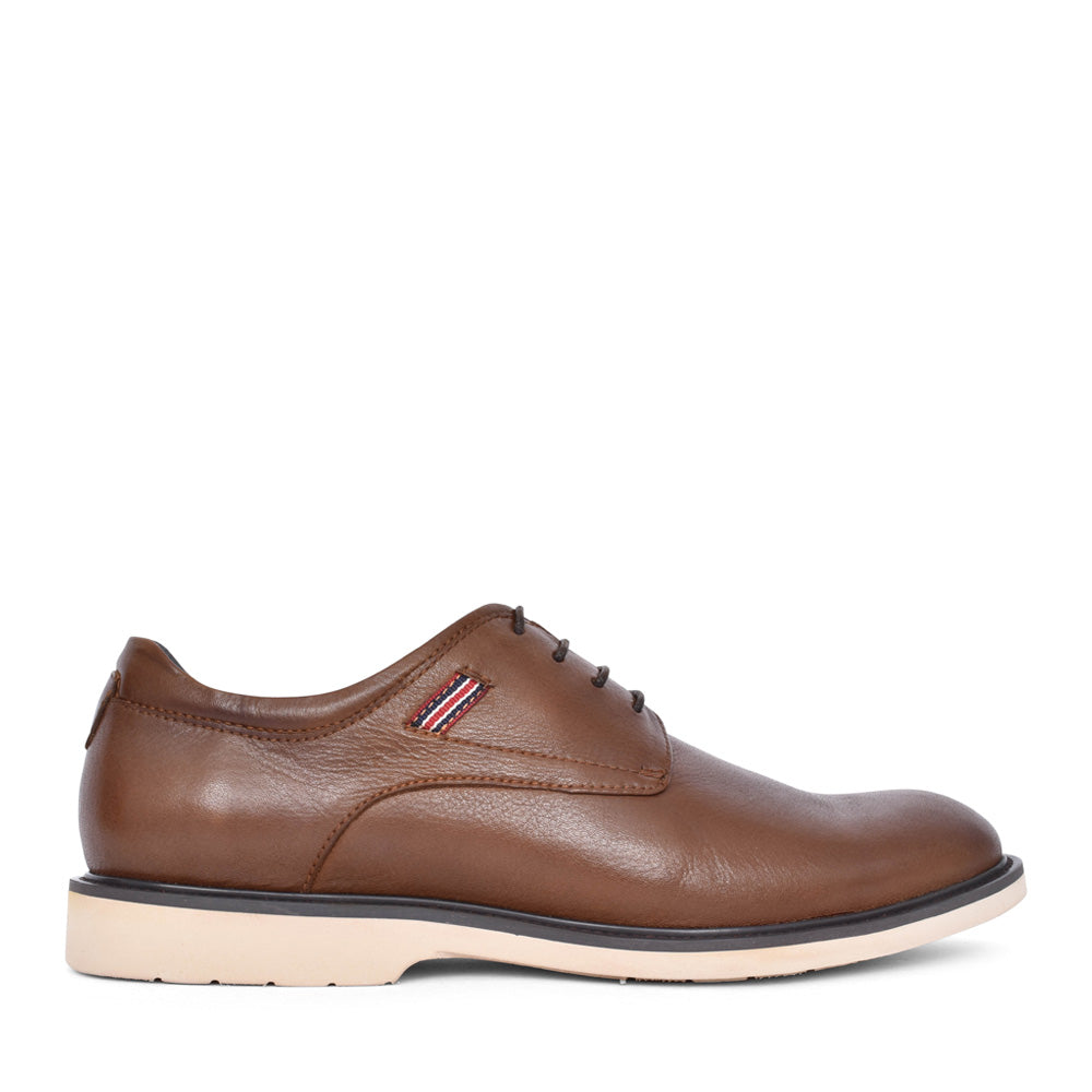 Mens Northfield Laced Shoe In Brandy
